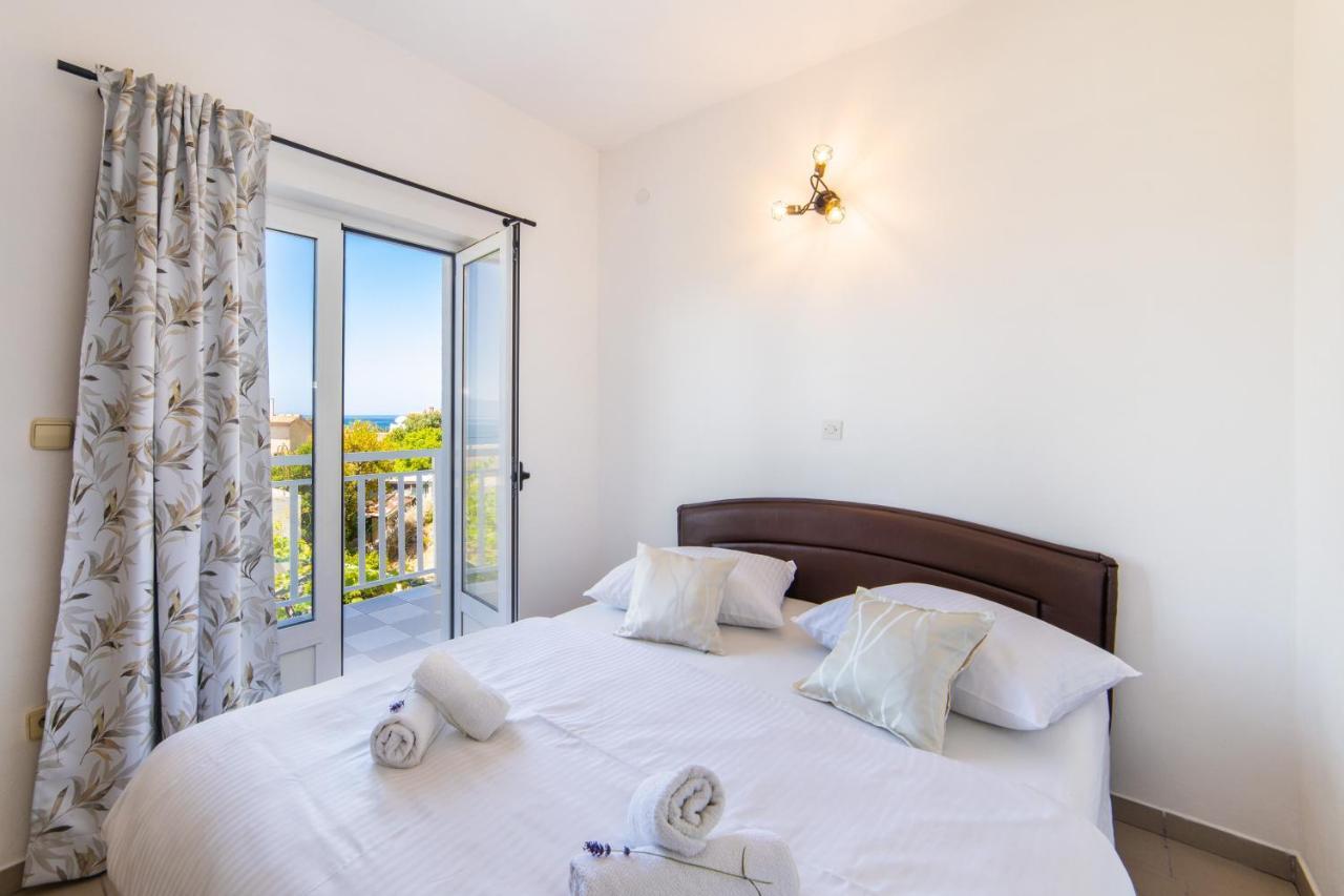 Apartments Tilda Brist Exterior photo